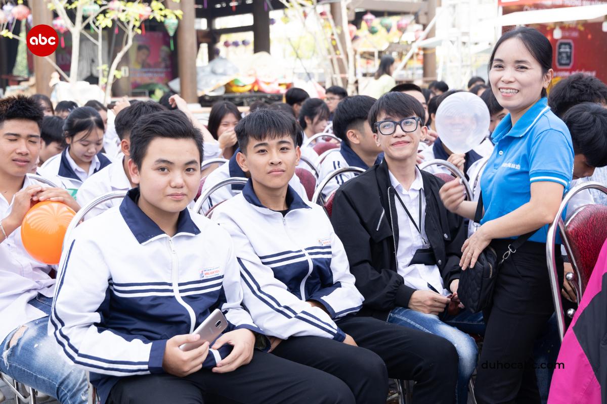 abc-giao-luu-voi-truong-thpt-truong-han-sieu-14