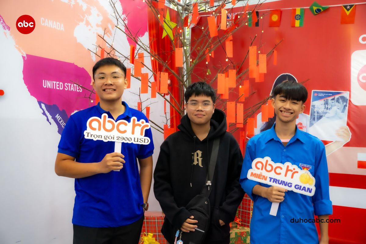 chek-in-cay-uoc-nguyen-tai-gian-hang-abc-6